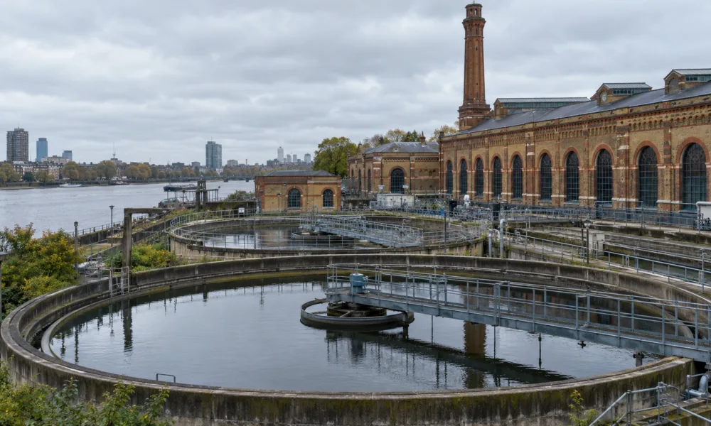 Thames Water prosi wierzycieli o kolejne 2,4 miliarda funtów – bez nich pieniądze skończą się na przełomie roku