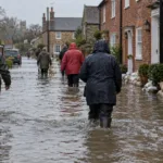 Rząd powołał zespół ds. ekstremalnej pogody – Met Office ostrzega przed mokrą i wietrzną zimą