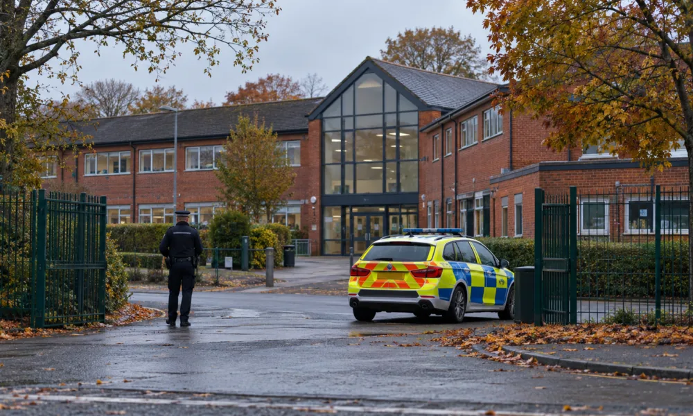 16-latek winny usiłowania zabójstwa koleżanki w szkole koło Norwich – wyrok w grudniu