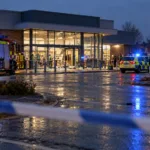 Samochód wjechał w sklep Lidl w Wolverhampton – nie żyje mężczyzna po trzydziestce, kilka osób rannych